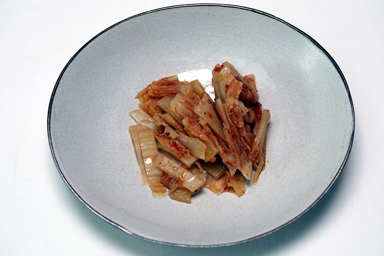 달래두부김치무침 3단계 조리 모습