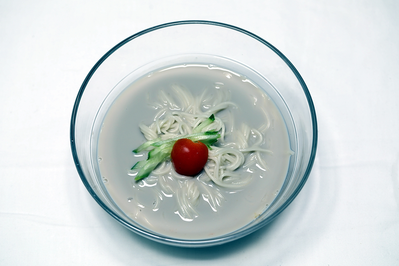 서리태 잣국수 5단계 조리 모습