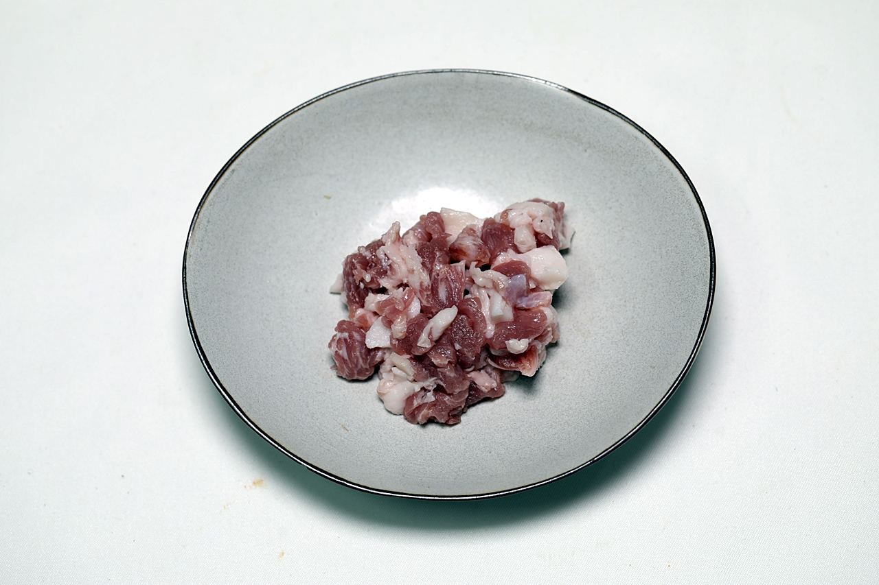 돼지고기 토마토 두부볶음 1단계 조리 모습
